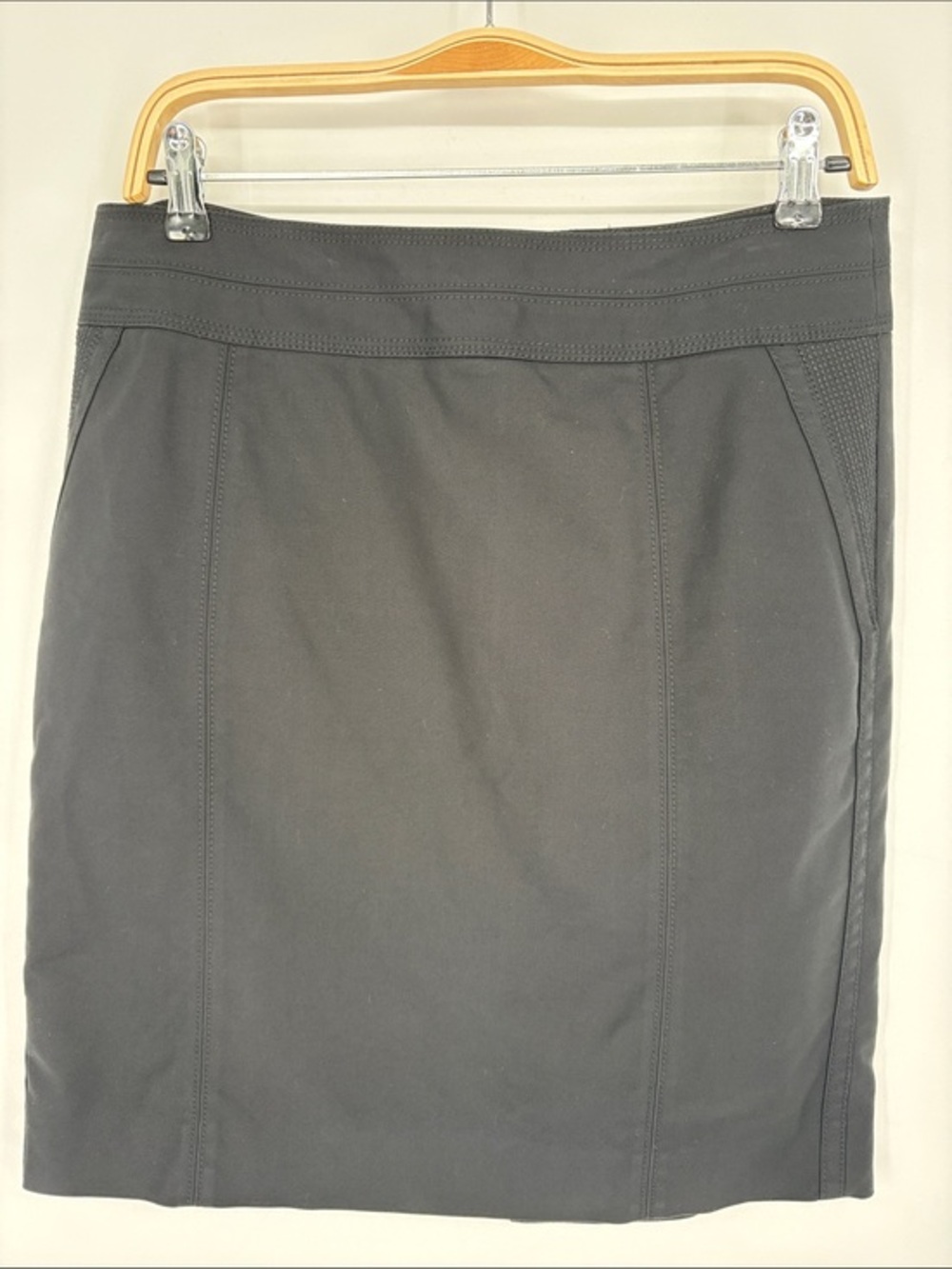 🐄 White House Black Market Black Stretch Pencil Skirt